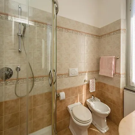 Le Due Terrazze Apartment *